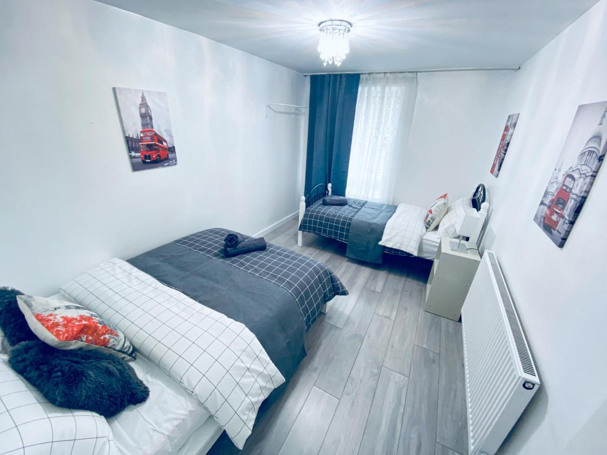 2 Bedroom Flat, Dalston Junction, לונדון מראה חיצוני תמונה